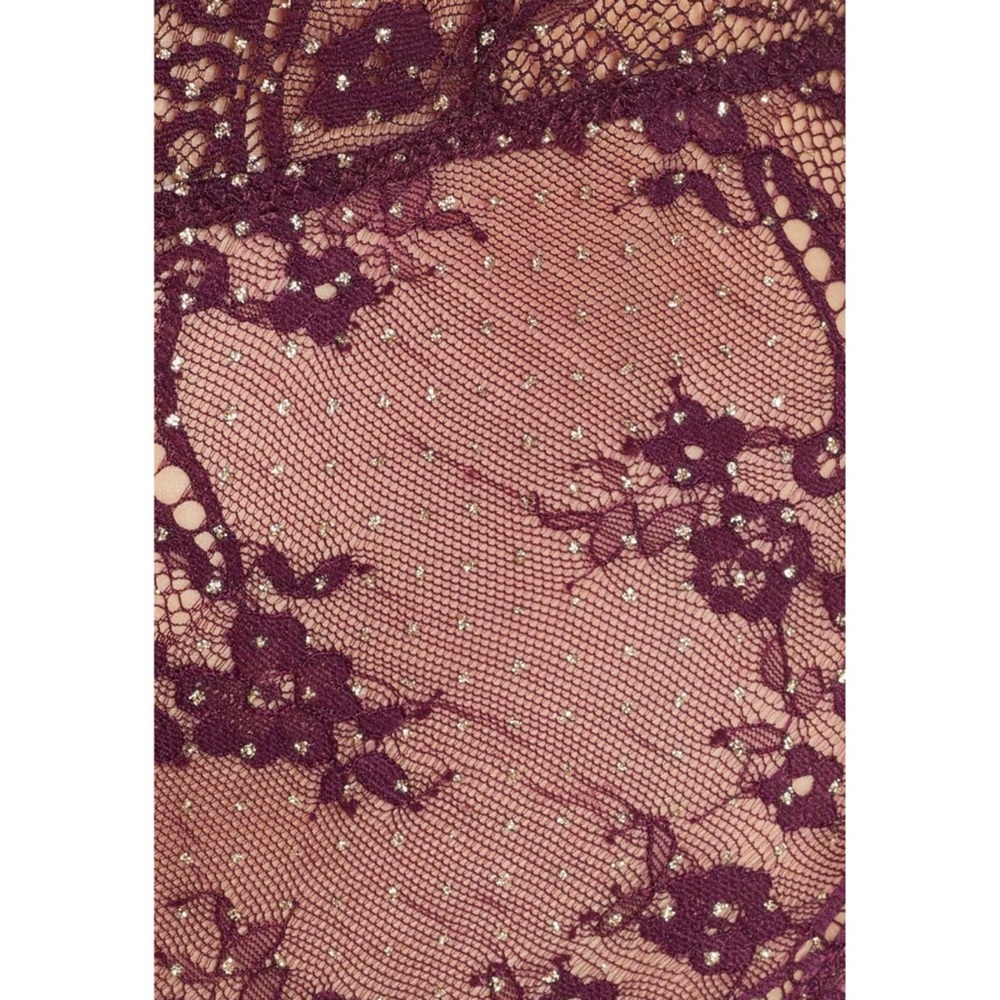 FP Showoff Lace Bodysuit - Picture 8 of 12